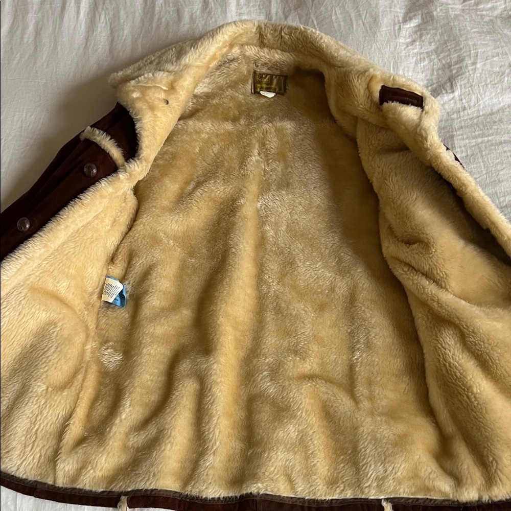 Sears Brown Suede Coat with Cream Shearling - Picture 4 of 8